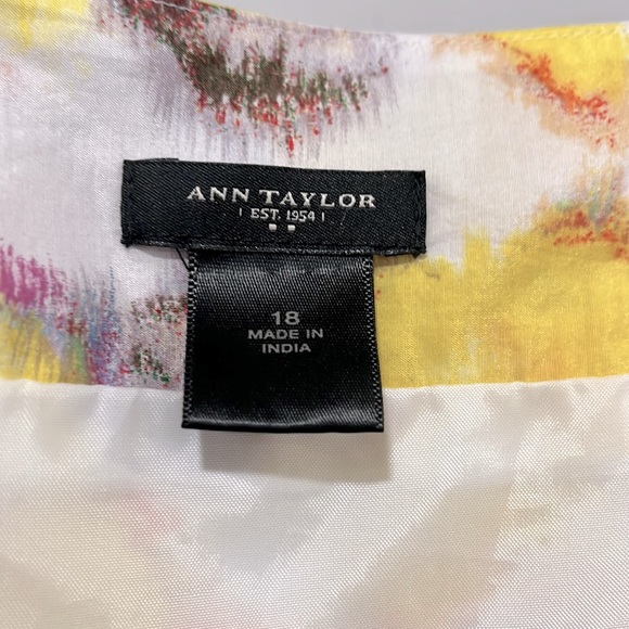 Ann Taylor Pleated Silk Blend Mini Skirt, Size 18 - Picture 9 of 11